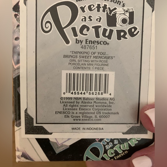 Kim Anderson’s «THINKING OF YOU...
BRINGS SWEET MEMORIES" GIRL SITTING,New - Picture 13 of 14